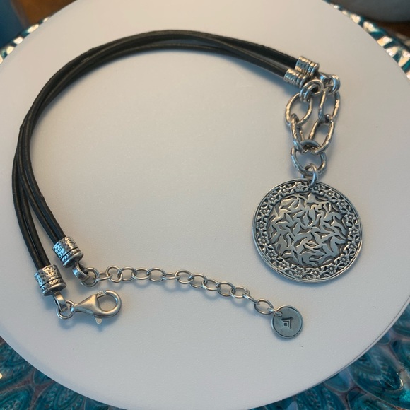 Silpada Vintage Sterling & Leather Sunburst Filigree Necklace - Picture 2 of 15